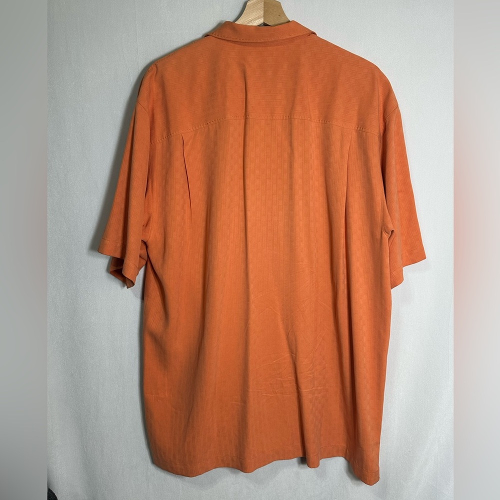 Tommy Bahama Mens Large Orange 100% Silk Short Sleeve Button Up Camp Shirt - Picture 4 of 4